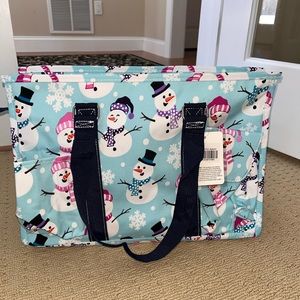 Ngil Snowman medium tote NWT